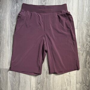 Lululemon 9” T.H.E Short Mens